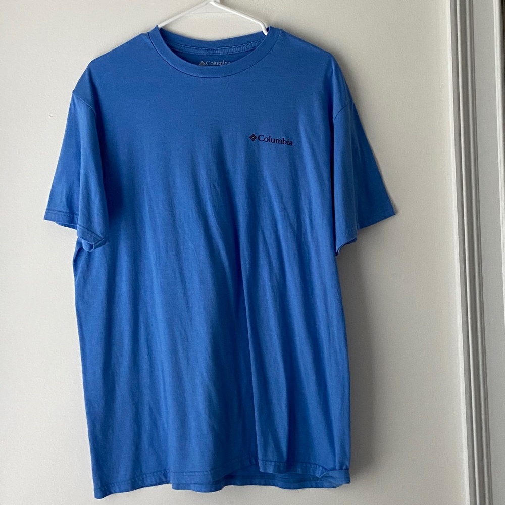 columbia blue t-shirt with mountain graphic